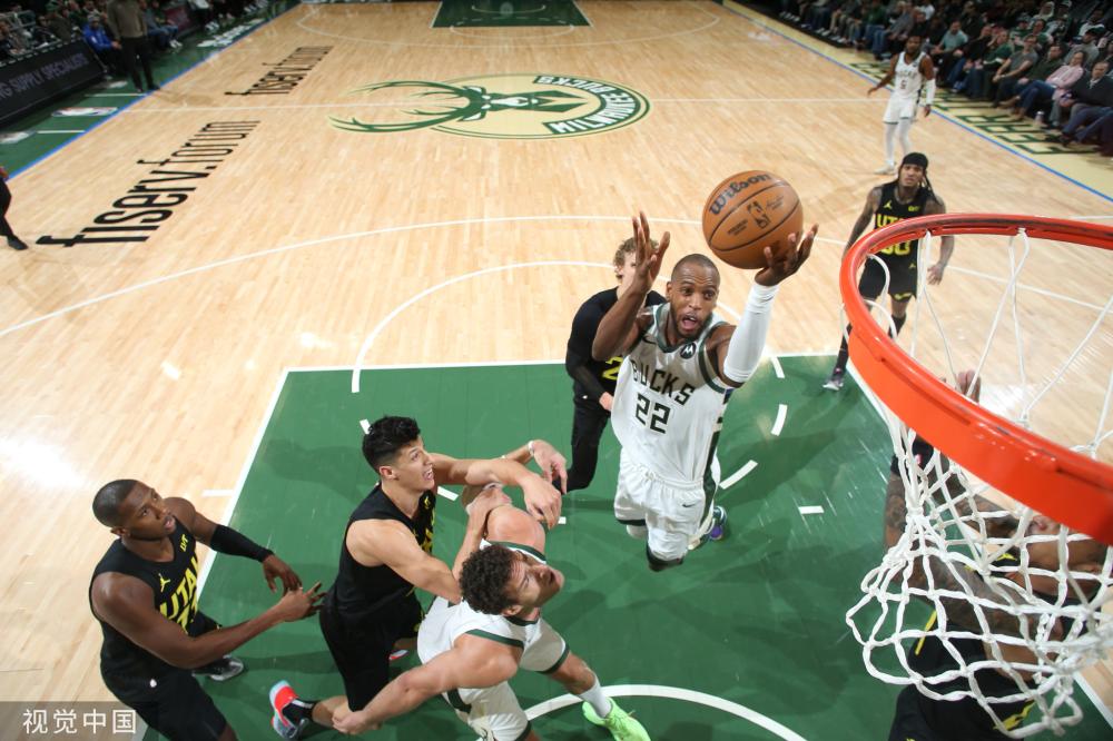 乔治的膝盖 乔治的膝盖